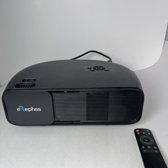 720P HD LED Movie Projector, with 3000:1 Contrast Support HDMI USB VGA Smartphon - Picture 2 of 8